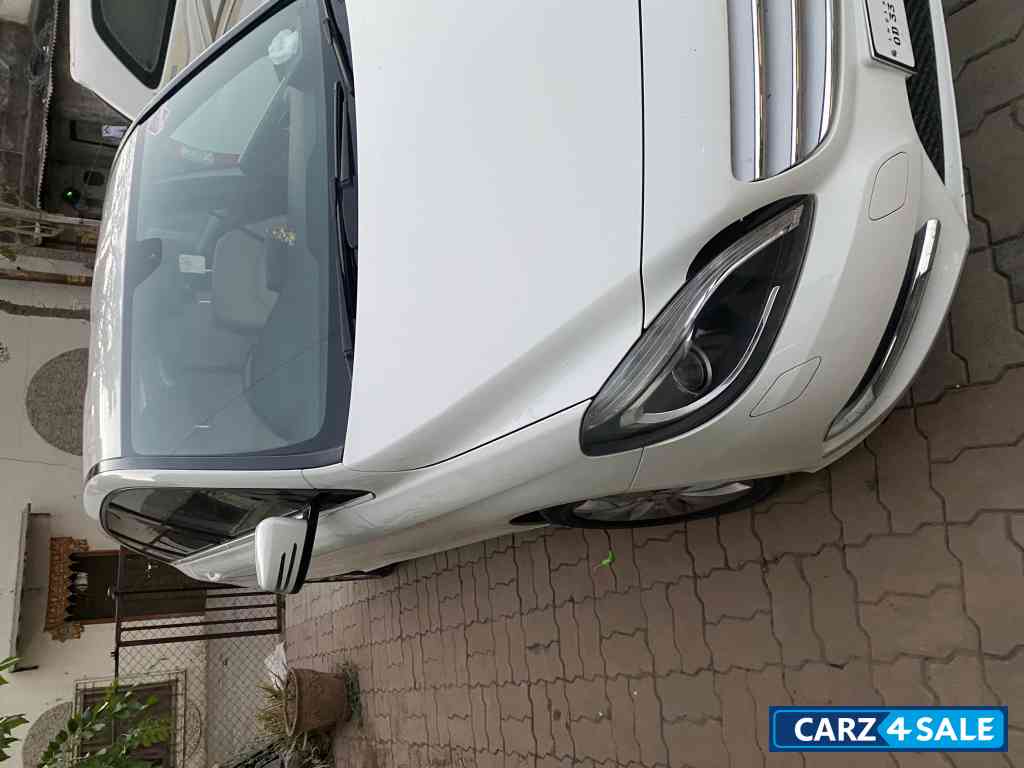 Cirrus White Mercedes-Benz B-Class 180 cdi