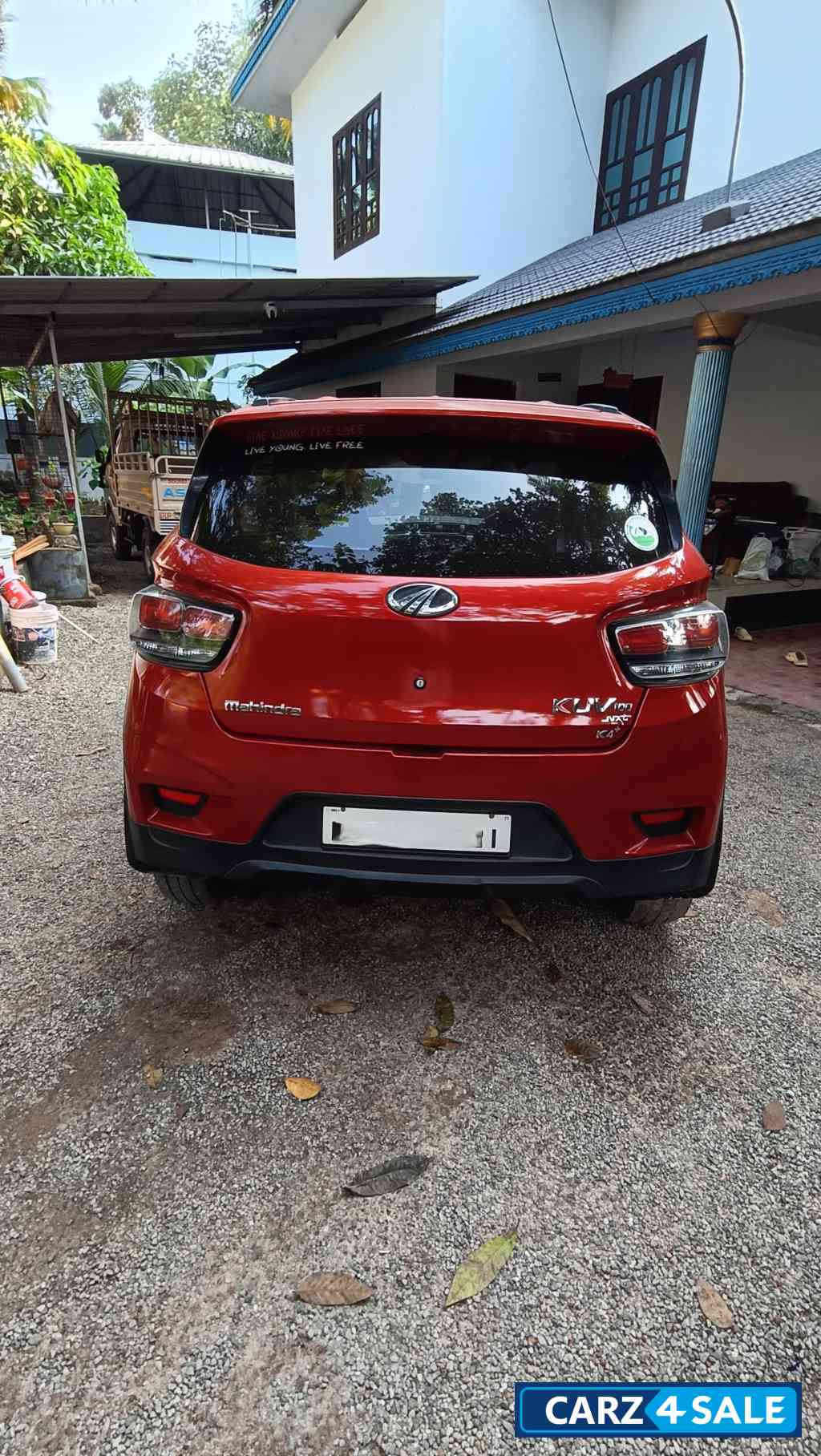 Red Mahindra KUV100 K4 plus 6seat