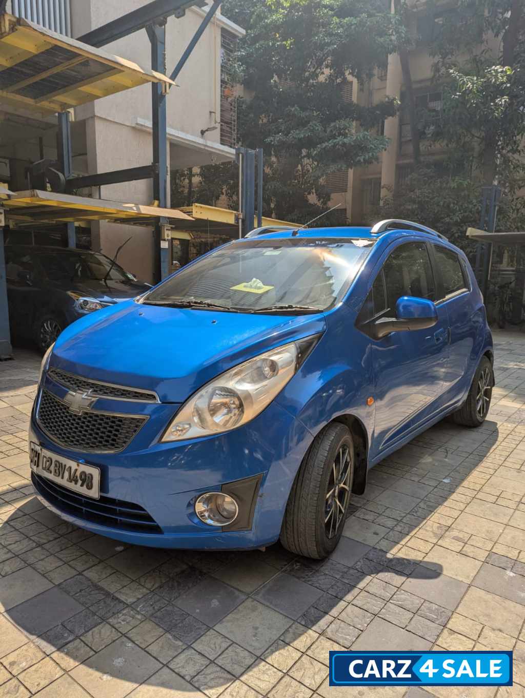 Morocan Blue Chevrolet Beat Petrol LT