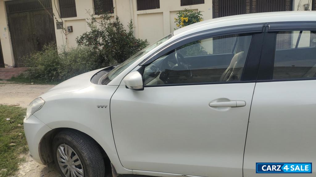 Maruti Suzuki Dzire VXI