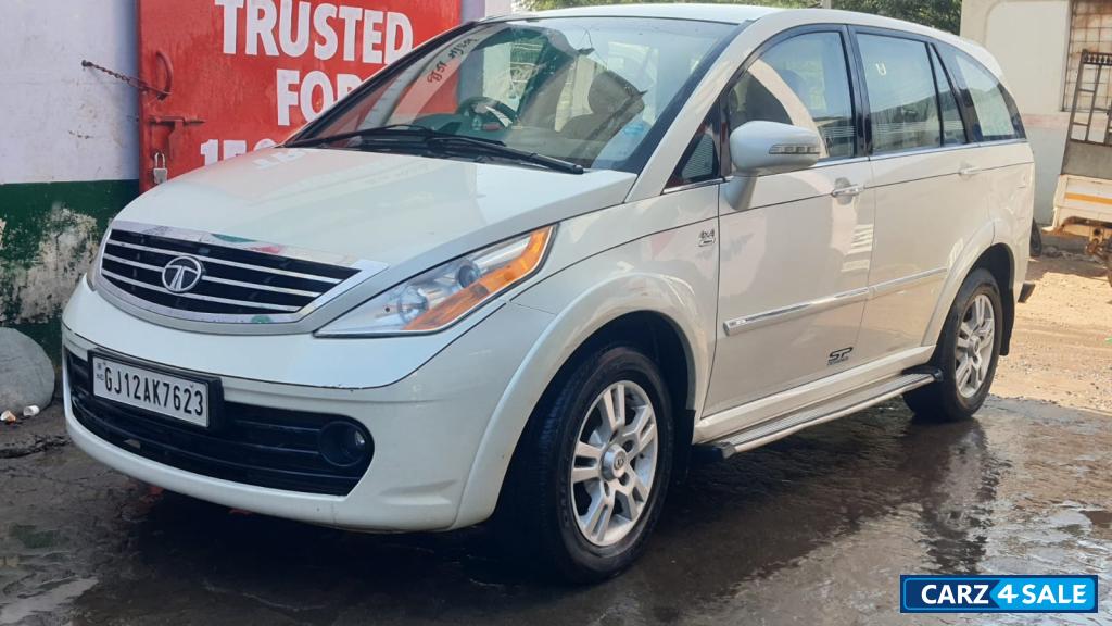White Tata Aria Prestige 4X4