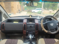 White Tata Aria Prestige 4X4