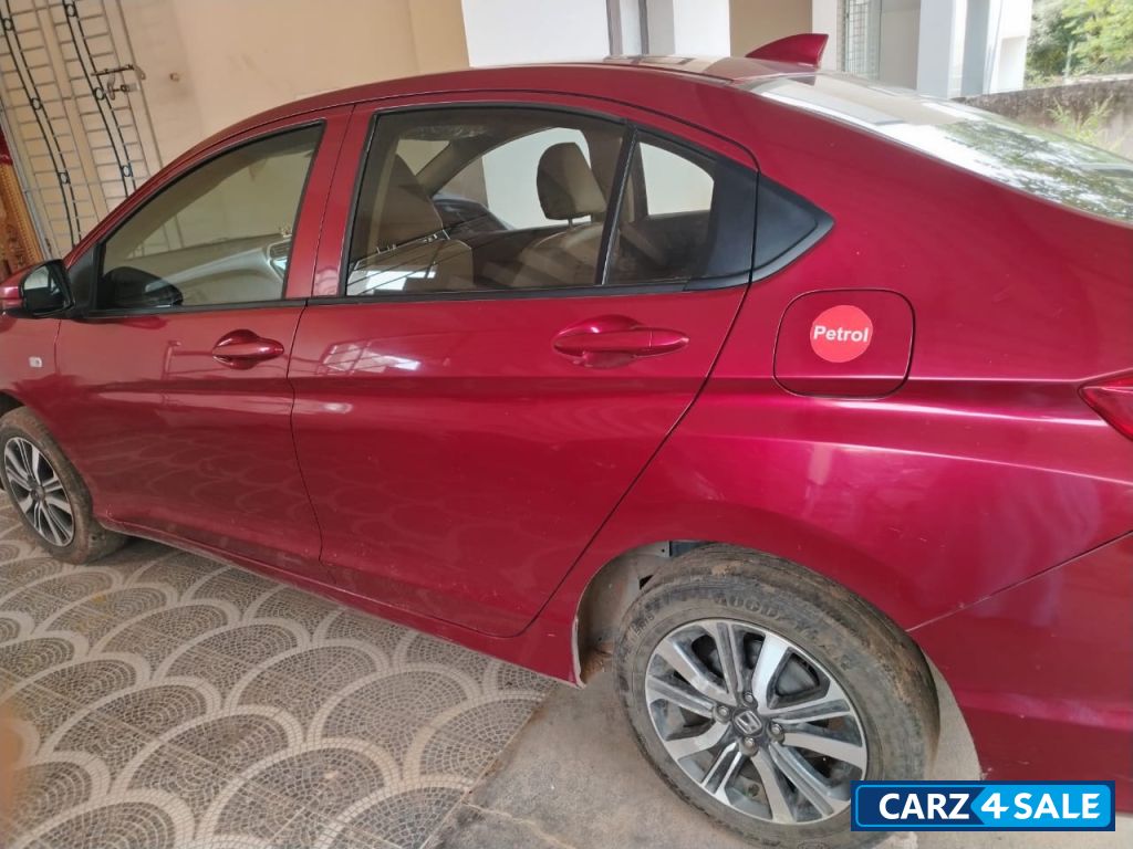 Honda City 4th Generation SV Petrol