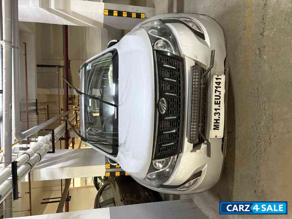 Mahindra XUV 500 W10 diesel automatic