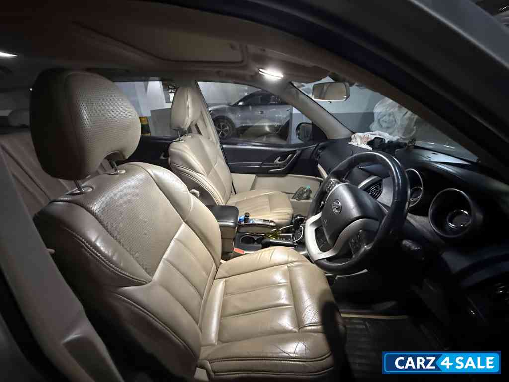 Mahindra XUV 500 W10 diesel automatic