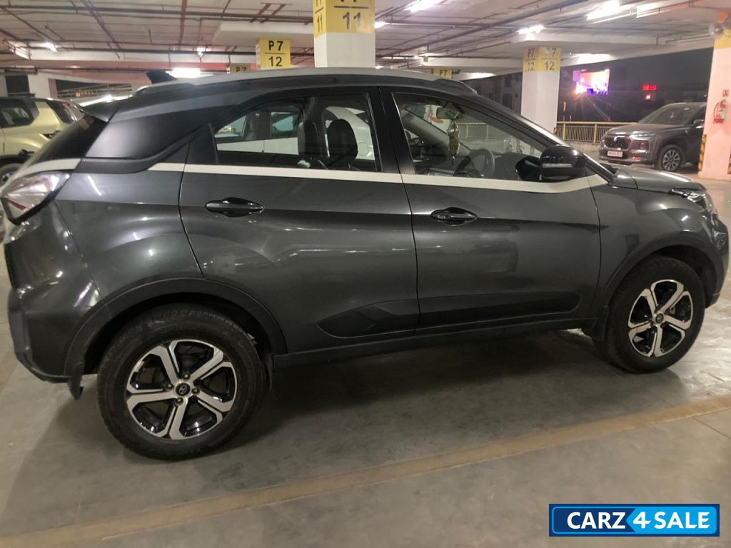 Daytona Grey Tata Nexon XZ+