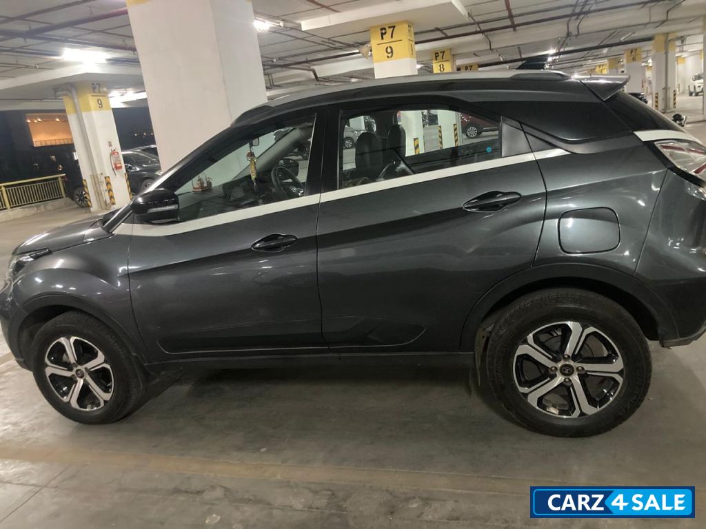 Daytona Grey Tata Nexon XZ+