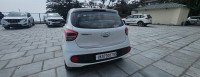 Hyundai  Grand i10