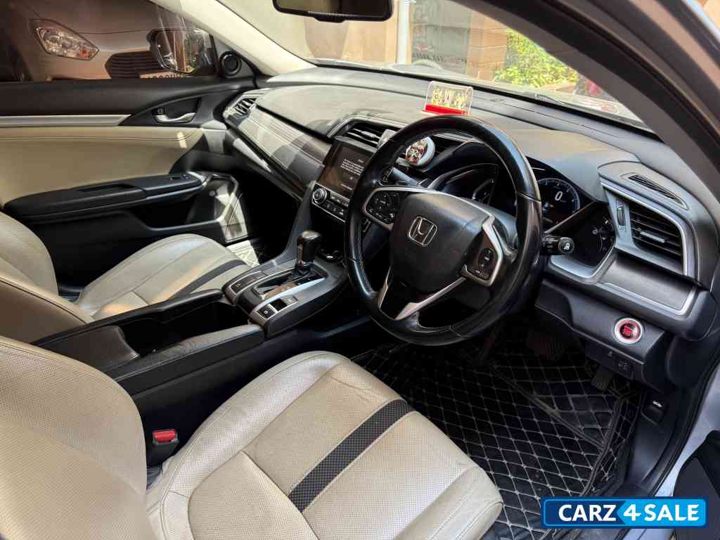 Honda Civic 1.8L ZX CVT Petrol Honda Civic 1.8L ZX CVT Petrol