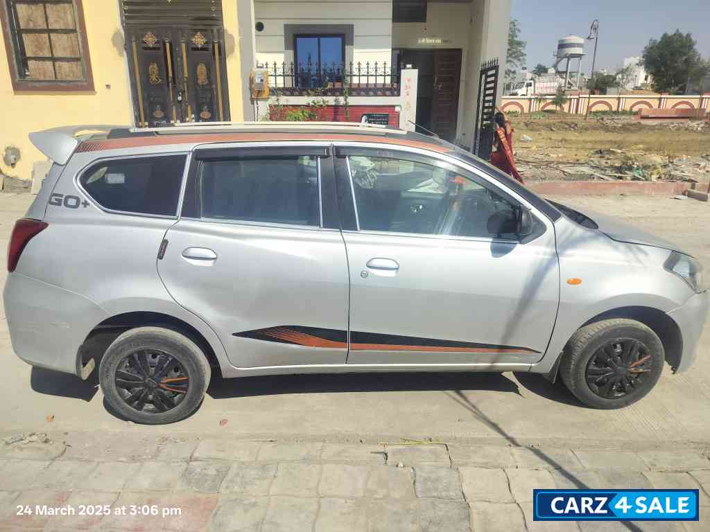 Gray Datsun Go Plus Remix