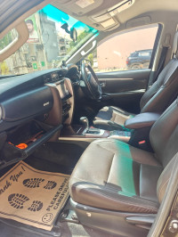 Toyota Fortuner 4X2 AT Diesel