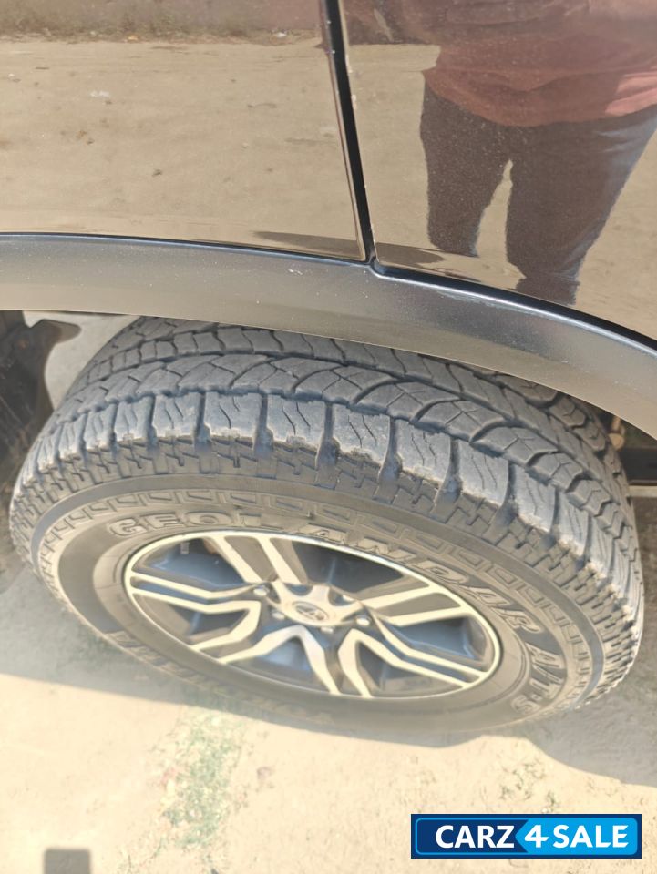 Toyota Fortuner 4X2 AT Diesel