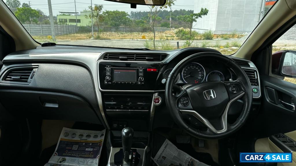 Carnelian Red Honda City VX CVT