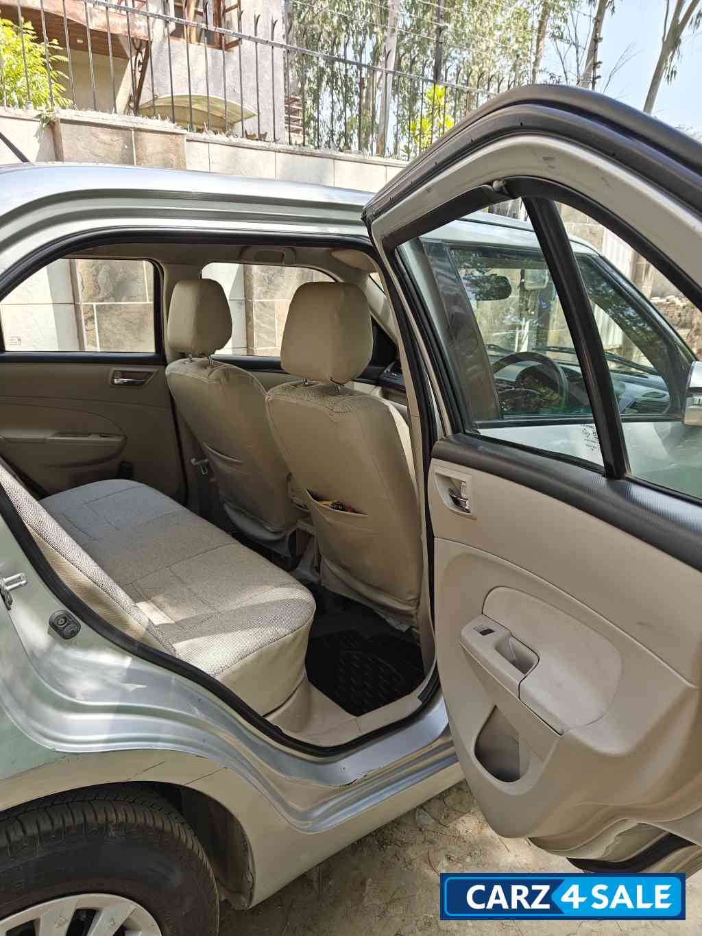 Maruti Suzuki Dzire Vxi