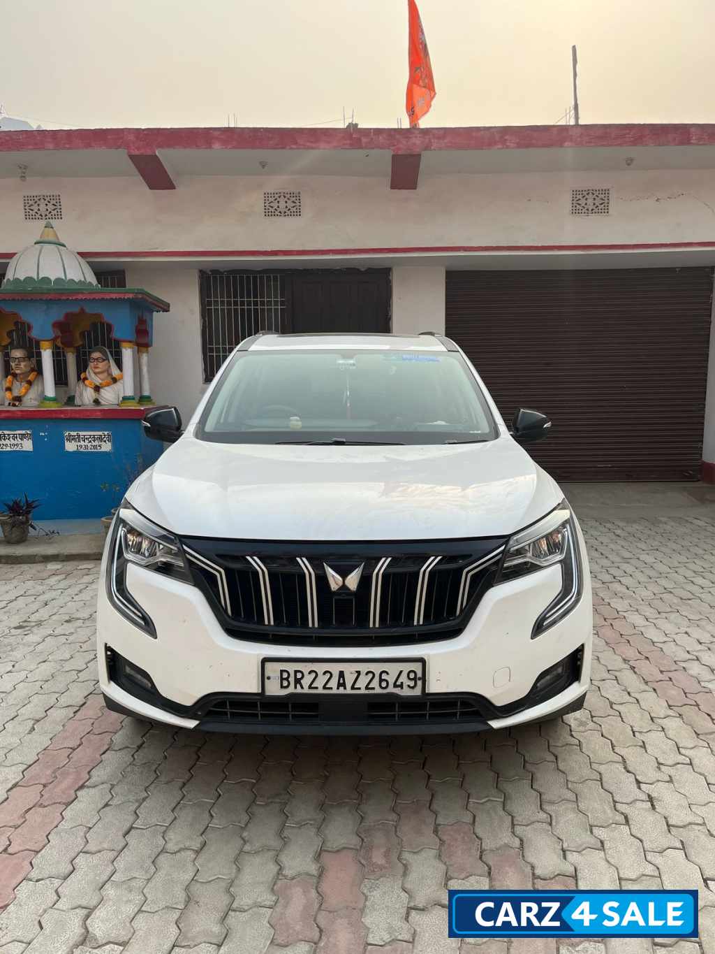 Mahindra XUV700 Ax5 petrol