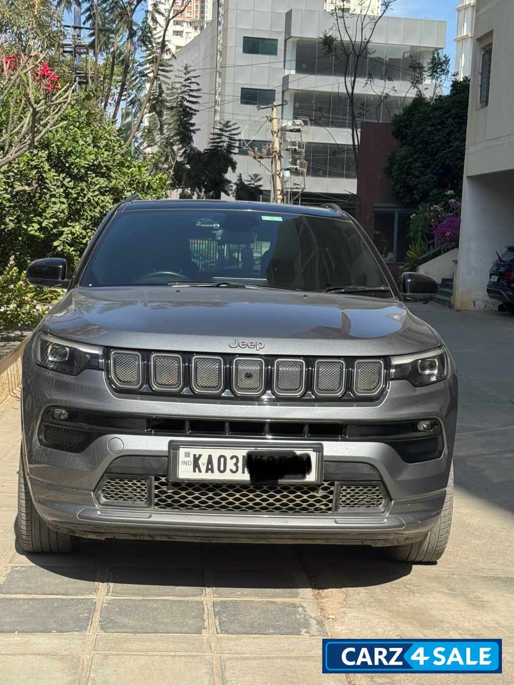 Magnisio Grey Jeep Compass Diesel Mannual Model S