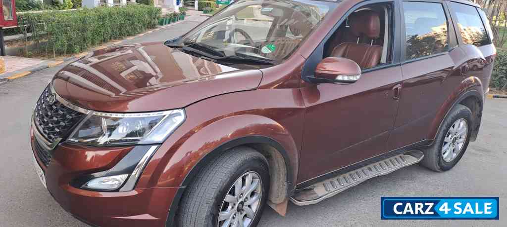 Mahindra XUV 500 W9 AT Deisel