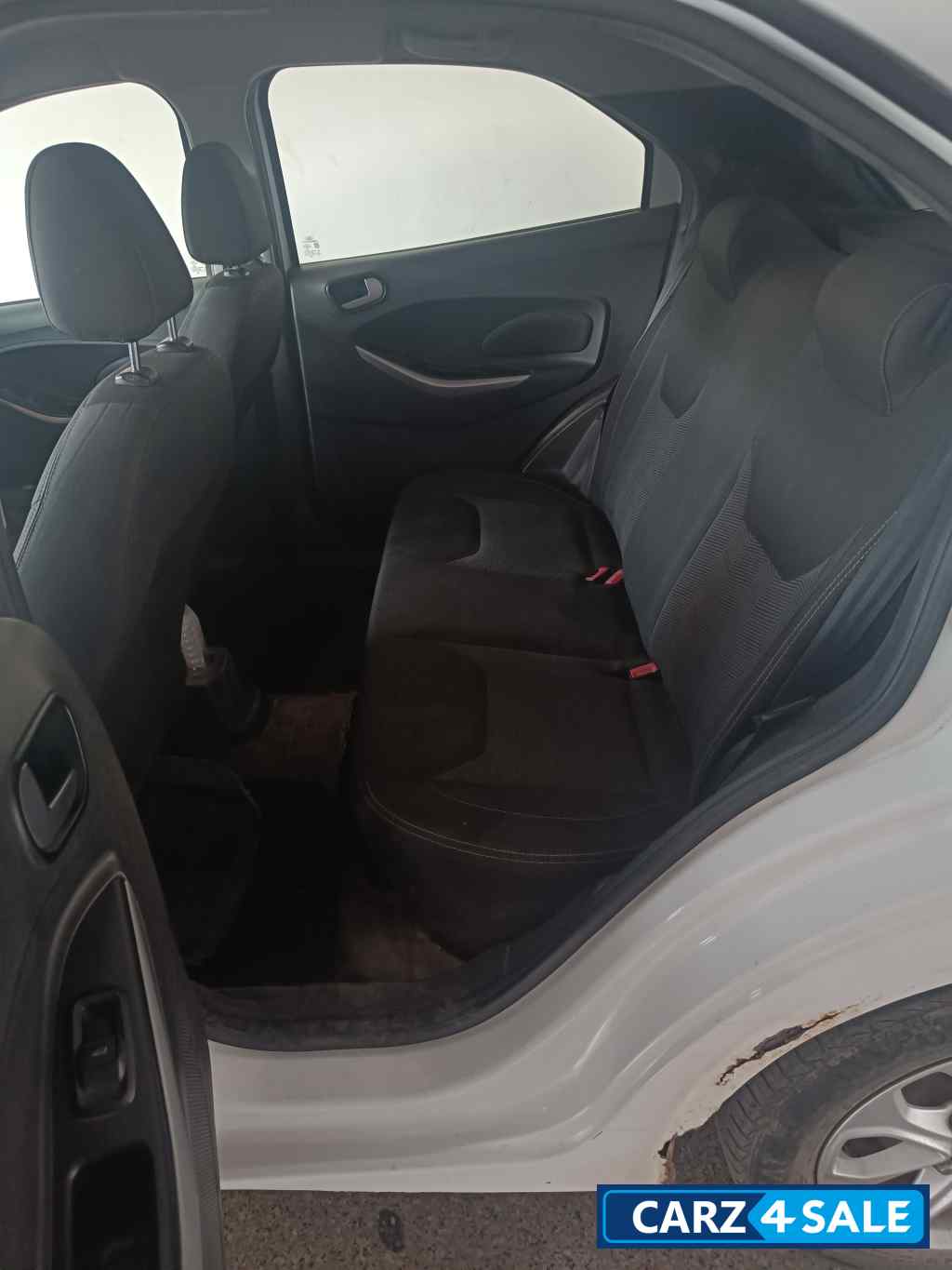 Ford Figo 1.5 TDCI titanium