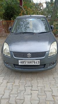 Maruti Suzuki Swift Vxi