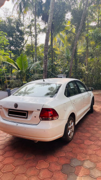 White Volkswagen Vento Konket highline