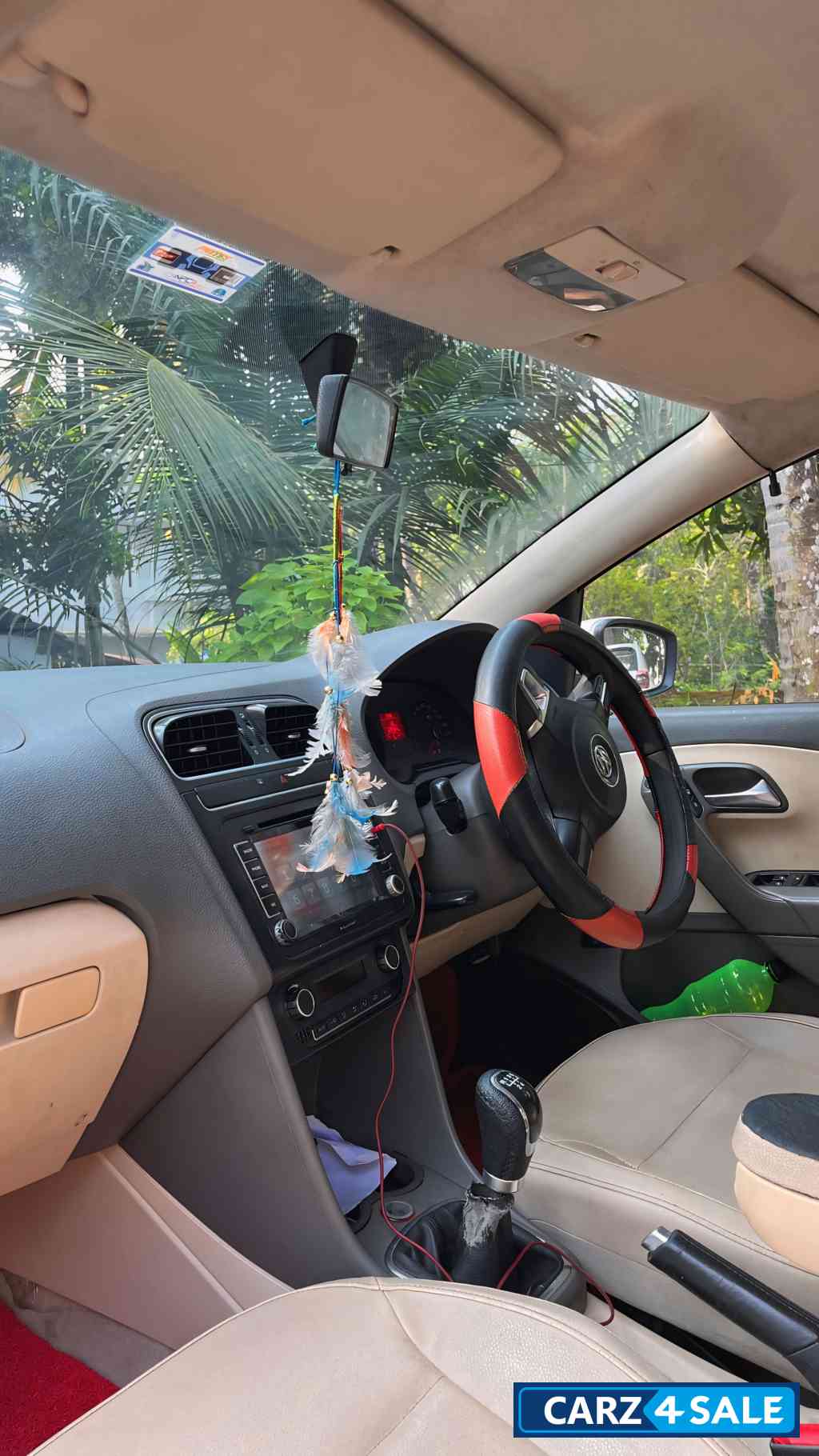 White Volkswagen Vento Konket highline