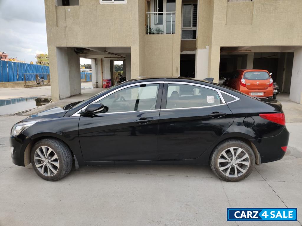 Hyundai Verna 1.6 VTVT SX