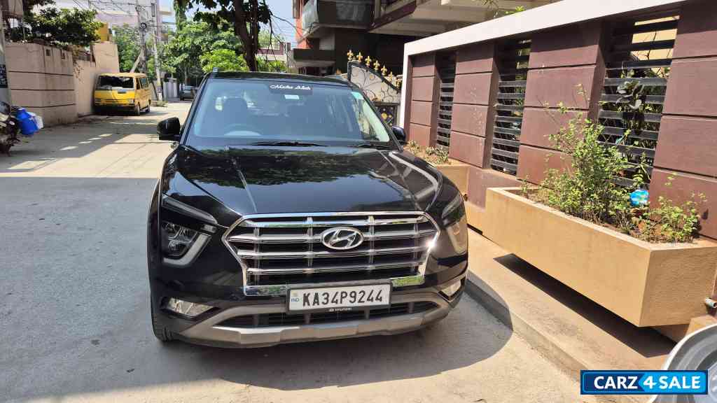 Black Hyundai Creta Sx(o)