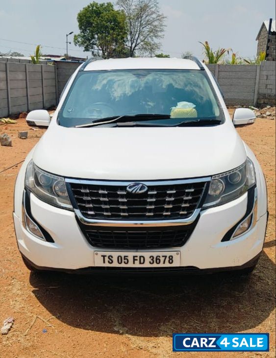 Mahindra XUV 500 W7 Mahindra XUV 500 W7