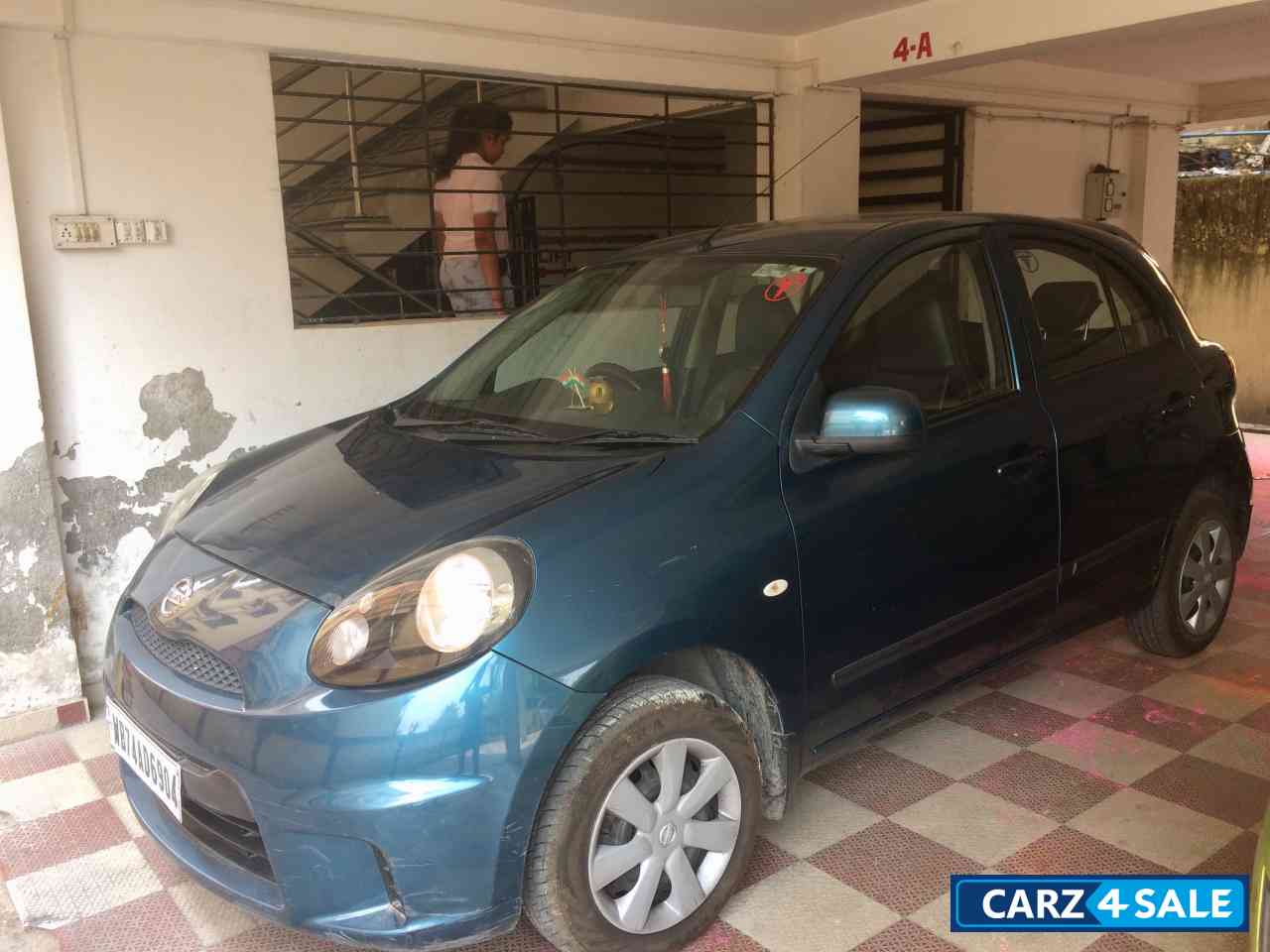 T Blue Nissan Micra Active XV