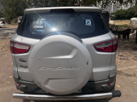 Gray Ford Ecosport Ambient