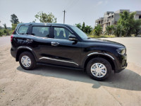 Black Mahindra Scorpio Scorpio-N Z2