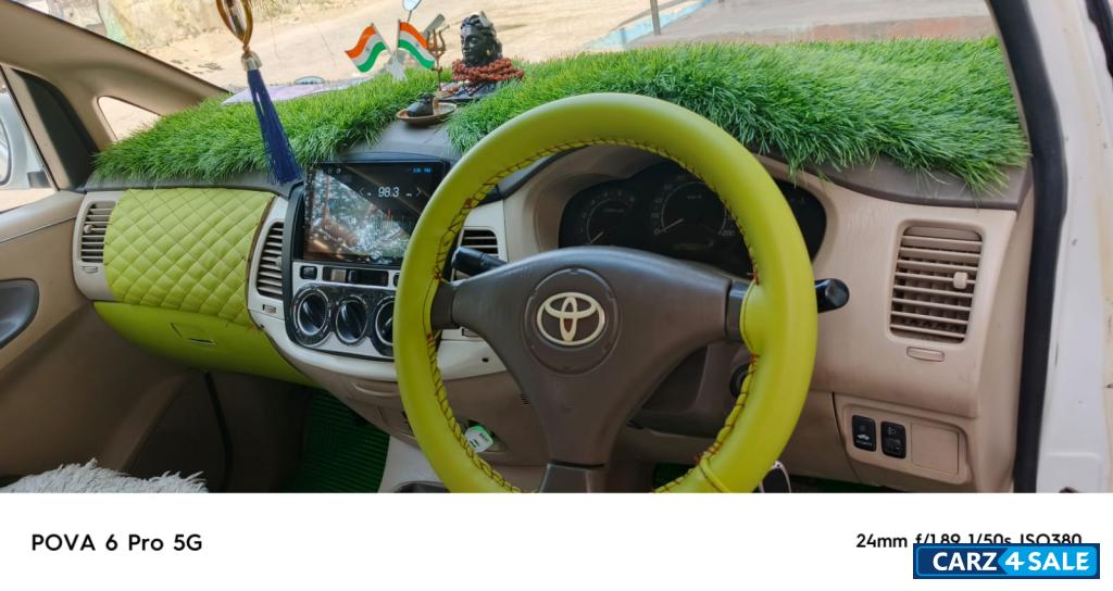 Toyota Innova New modal