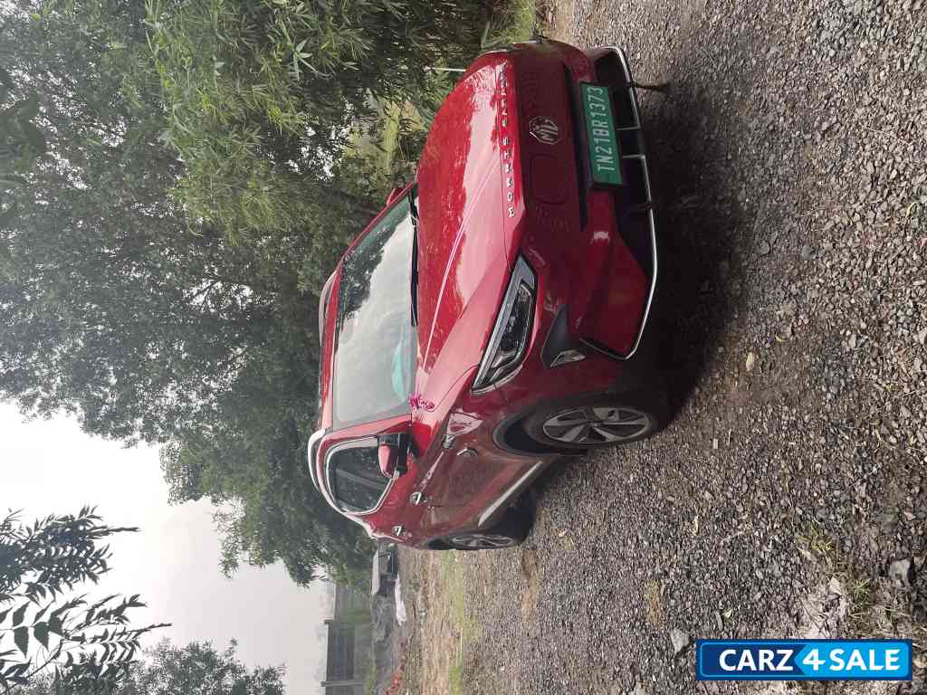 Glaze Red MG ZS EV Exclusive