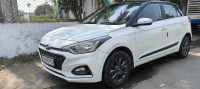 Polar White 2 Hyundai Elite i20 Sportz + vtvt