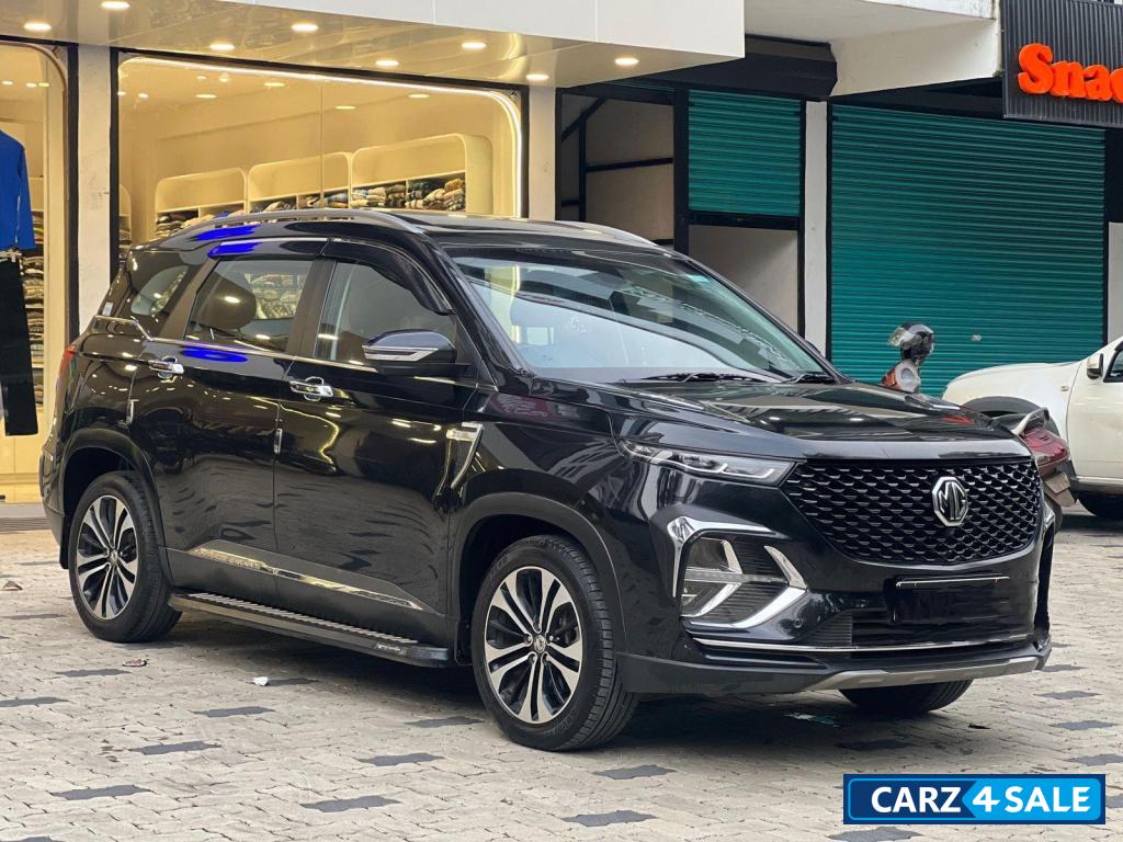 MG Hector Plus Sharp CVT PETROL AUTOMATIC