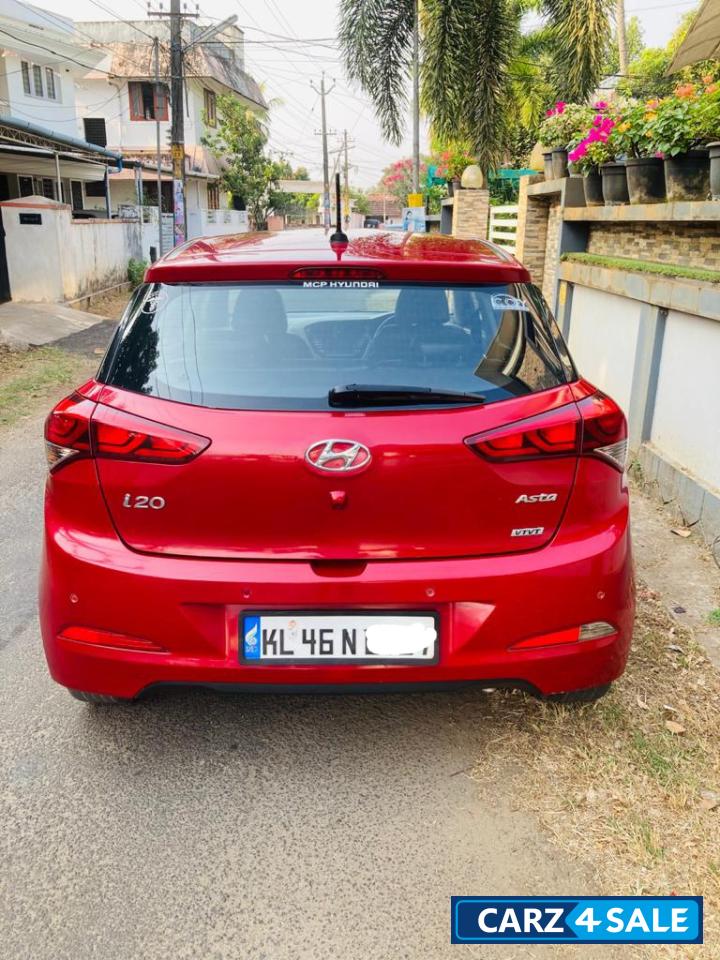 Hyundai i20 Asta(O)top varient