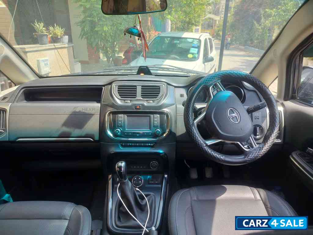 Tata Hexa Bx2/4