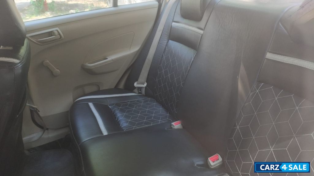 Maruti Suzuki Dzire Tour s cng o