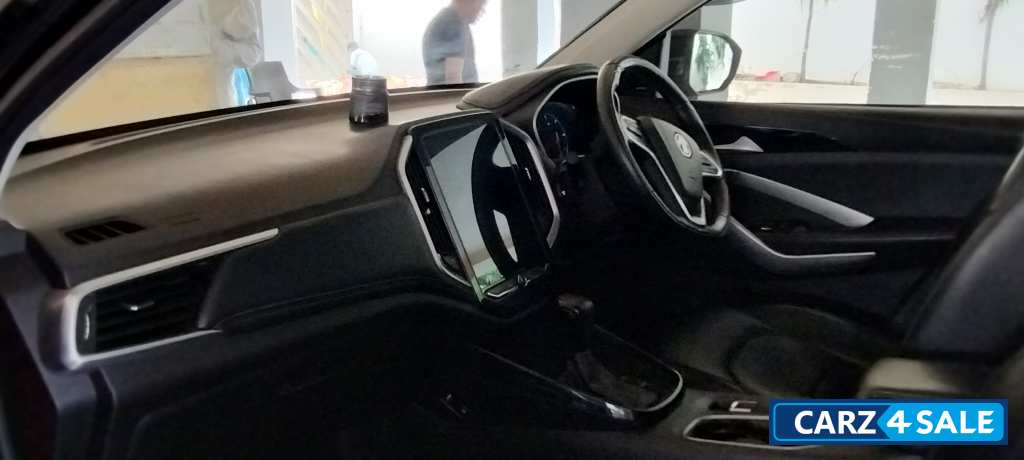 MG Hector DCT DUAL TONE TURBO