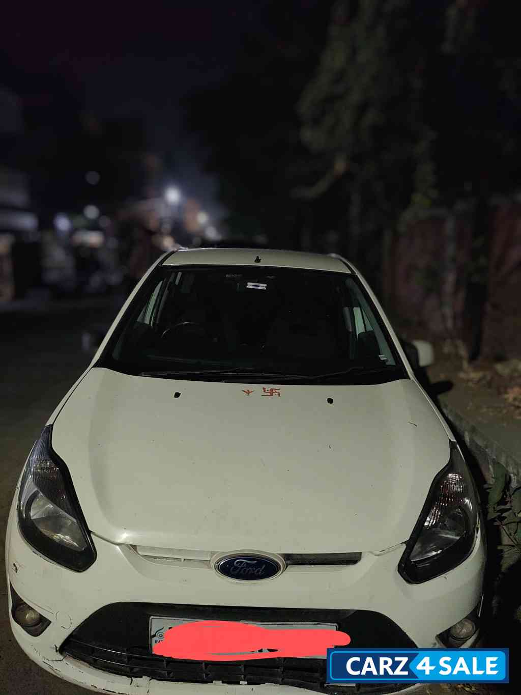 Ford Figo 1.2 titanium petrol+cng