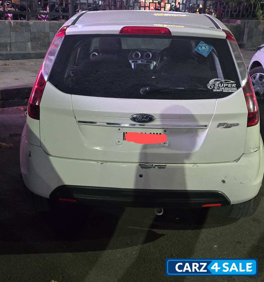 Ford Figo 1.2 titanium petrol+cng