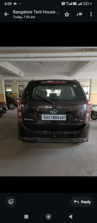 Mahindra XUV 500 w8