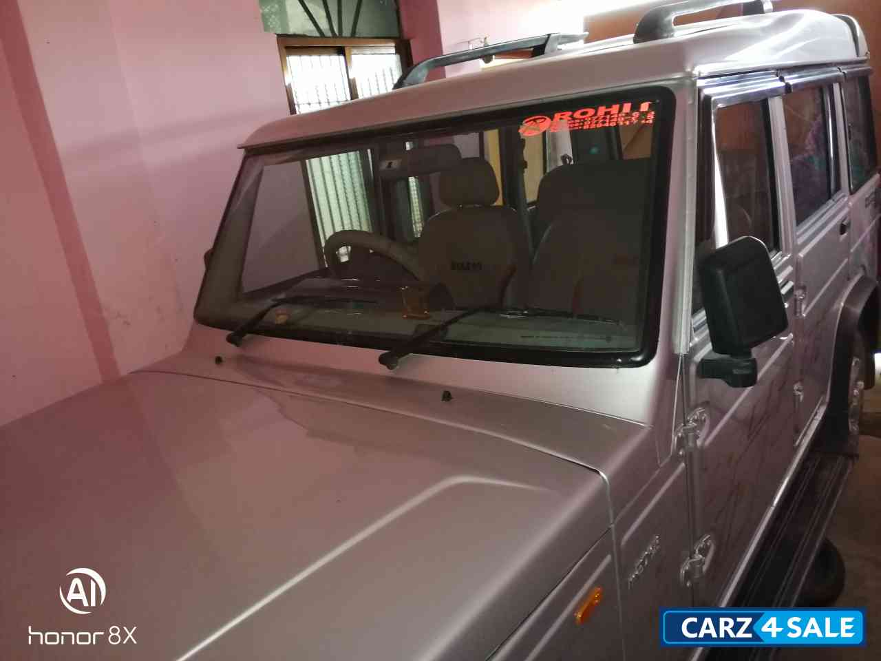Silver Mahindra Bolero EX AC BS IV