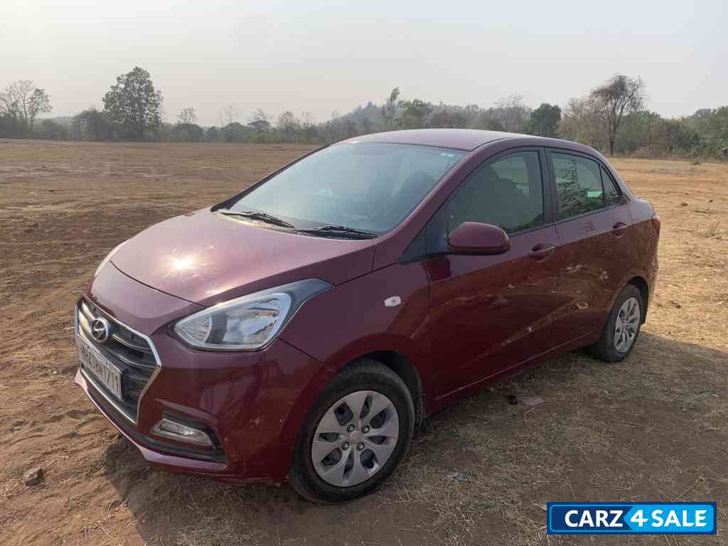 Hyundai Xcent Petrol + CNG