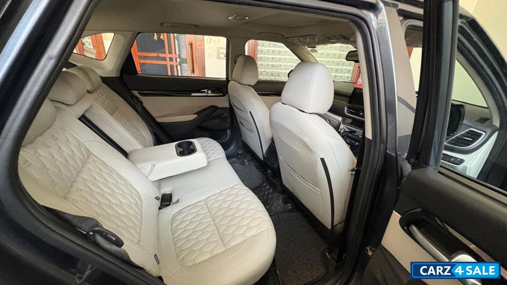 Smoke Grey Kia Seltos HTX DIESEL