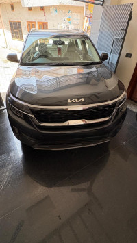 Smoke Grey Kia Seltos HTX DIESEL