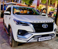 Toyota Fortuner Petrol