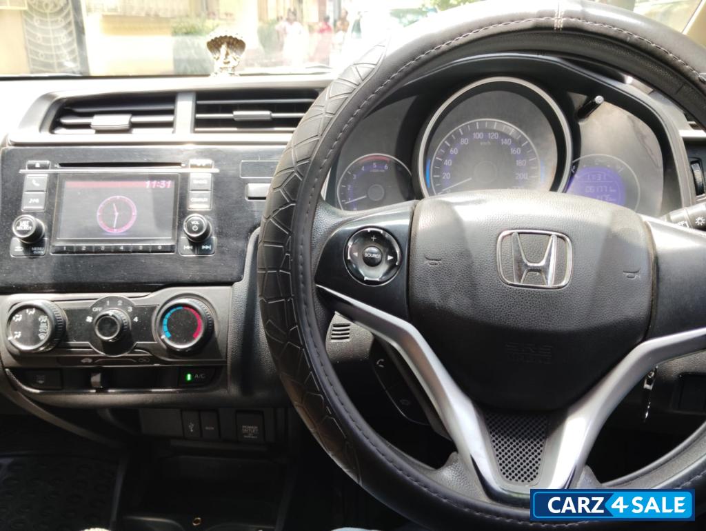 Honda Jazz 1 5 Sv Mt I Dtec 2017