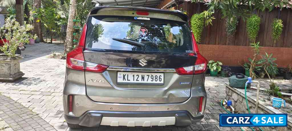 Maruti Suzuki XL6 Zeta