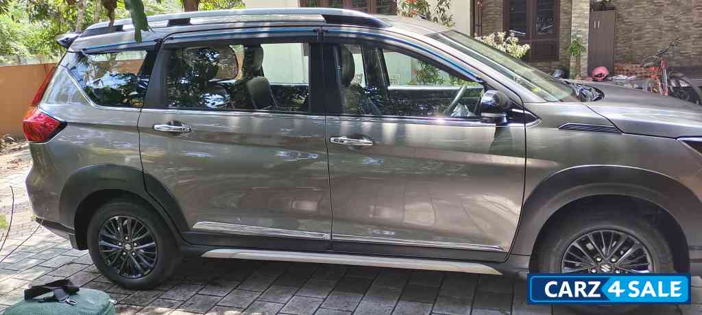 Maruti Suzuki XL6 Zeta